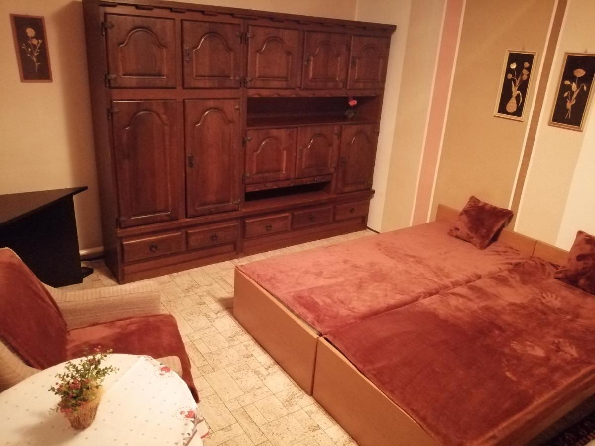 Apartmany Sedek Roprachtice Bagian luar foto