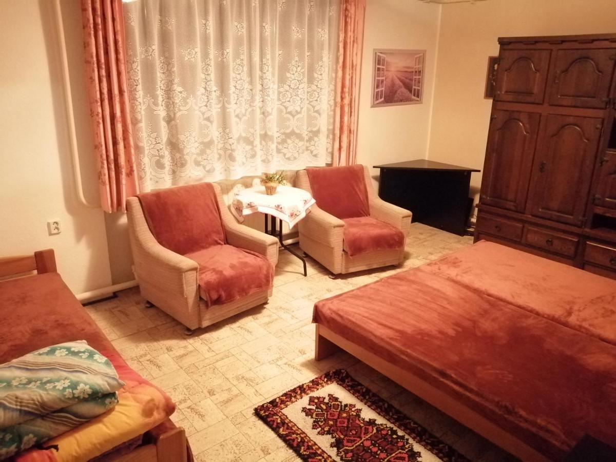 Apartmany Sedek Roprachtice Bagian luar foto